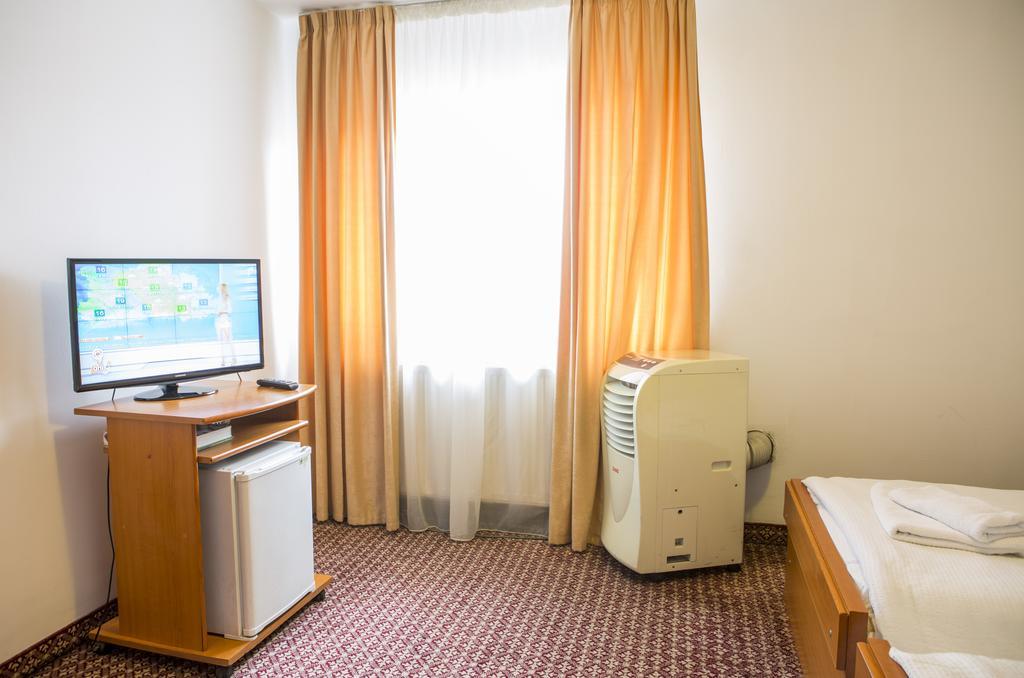 Hotel Darina Târgu-Mureş Dış mekan fotoğraf