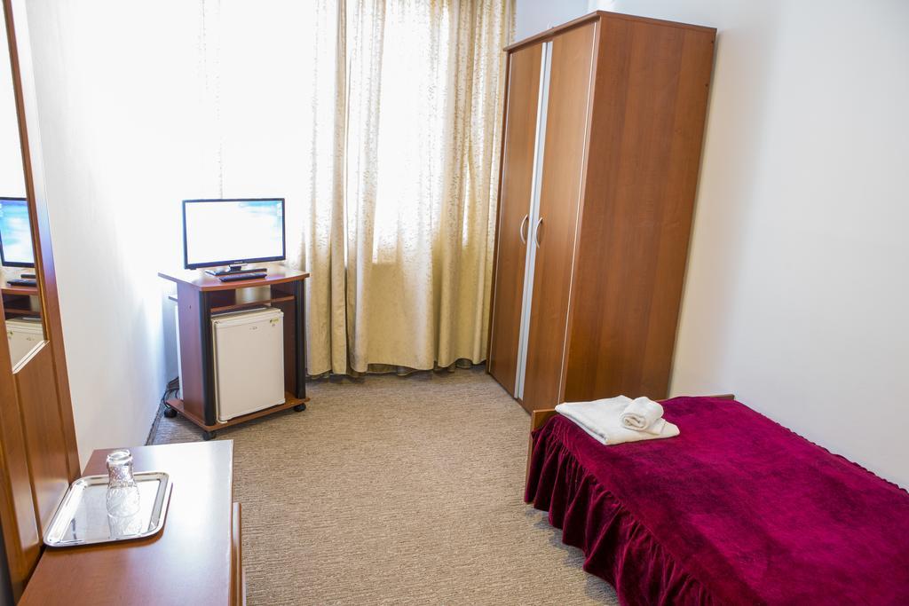 Hotel Darina Târgu-Mureş Dış mekan fotoğraf
